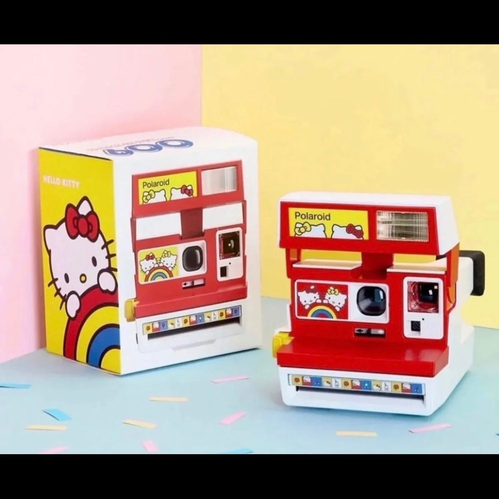 LIMITED EDITION Hello kitty & Mimmy Polaroid Camera